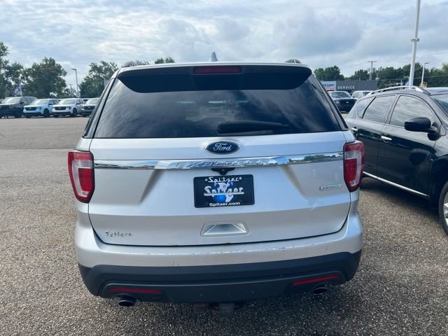 Used 2017 Ford Explorer FWD image 4