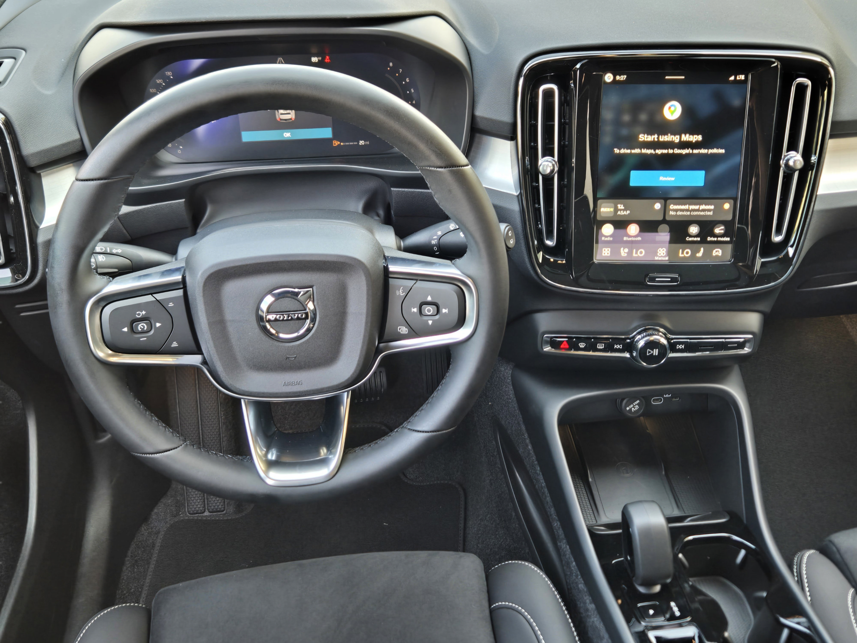 New 2026 Volvo XC40 B5 Ultra w/ Protection Package Premier AWD/4WD image 23