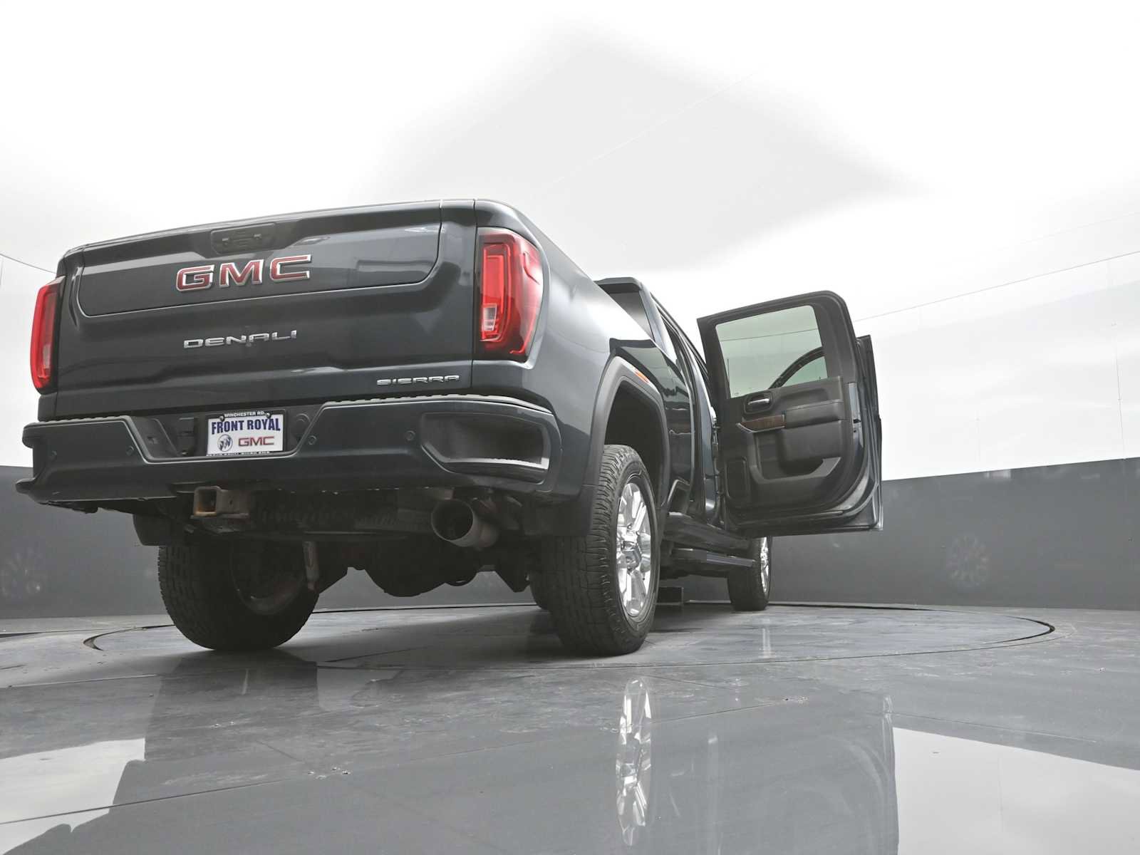 Used 2020 GMC Sierra 2500 Denali w/ Denali Ultimate Package AWD/4WD image 48