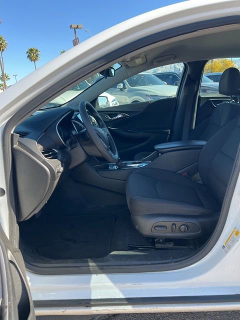 Used 2023 Chevrolet Malibu LT image 19