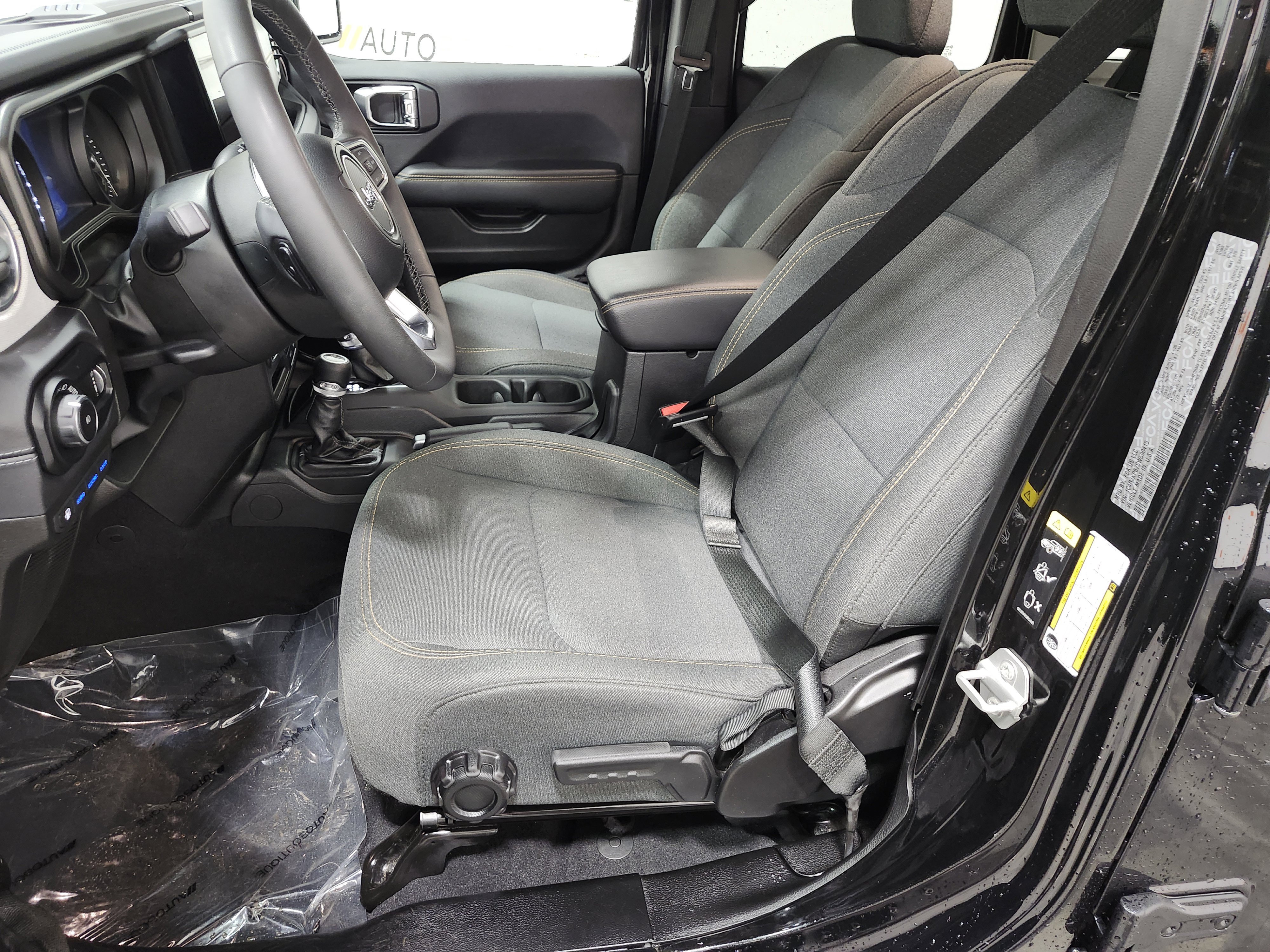 Used 2025 Jeep Wrangler Backcountry image 25