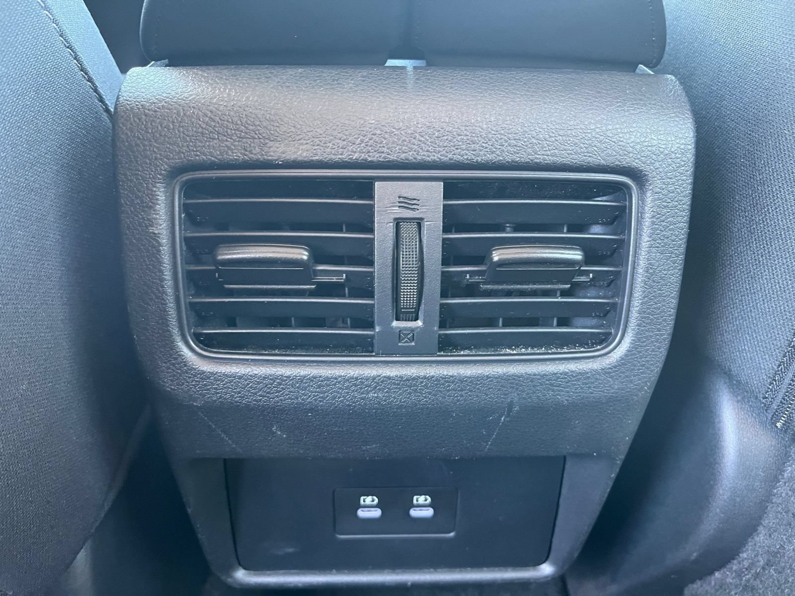 Used 2025 Nissan Rogue SV FWD image 23