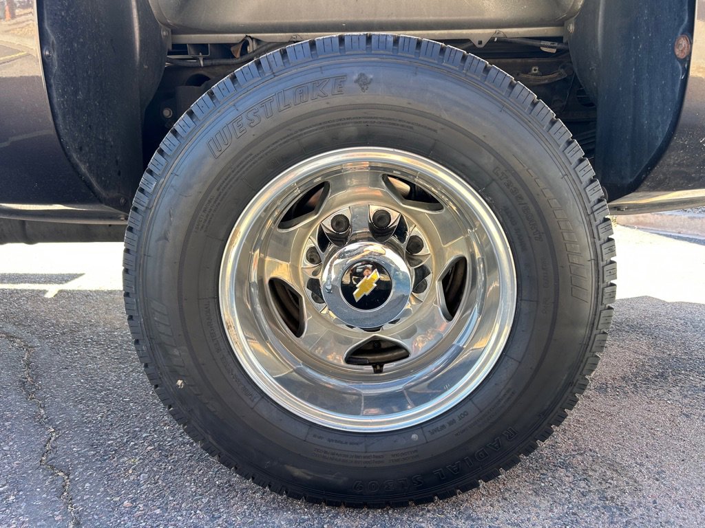 Used 2015 Chevrolet Silverado 3500 LTZ w/ Duramax Plus Package image 10