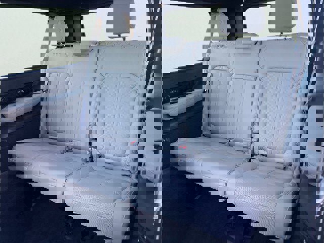 New 2026 Jeep Grand Wagoneer L Summit image 21