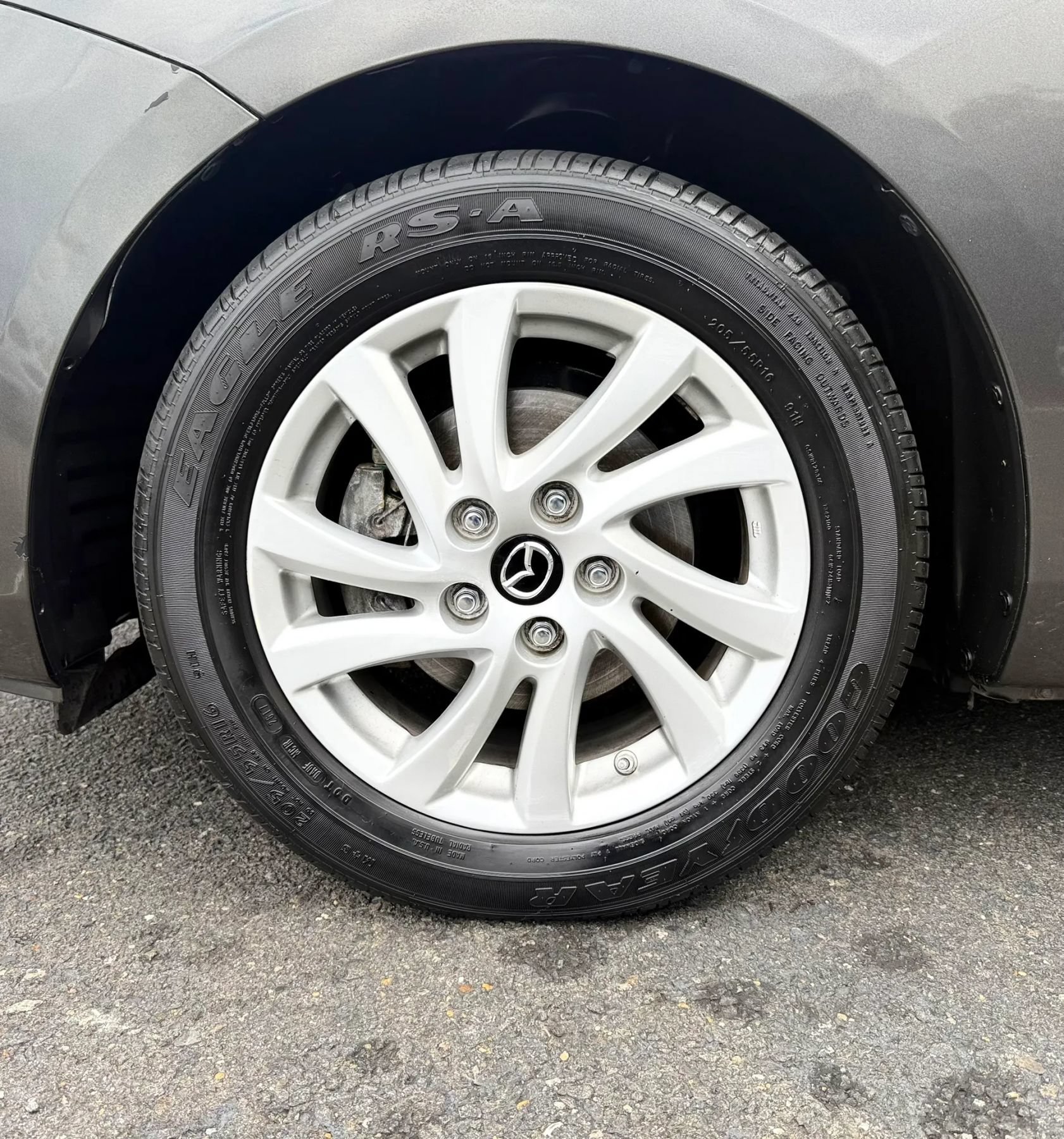 Used 2013 MAZDA MAZDA3 i Touring FWD image 45