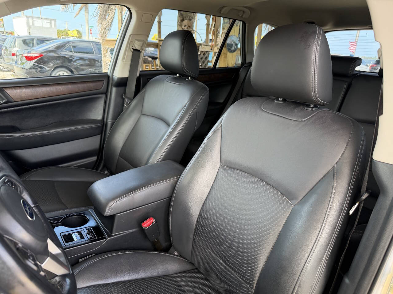 Used 2016 Subaru Outback 2.5i Limited AWD/4WD image 12