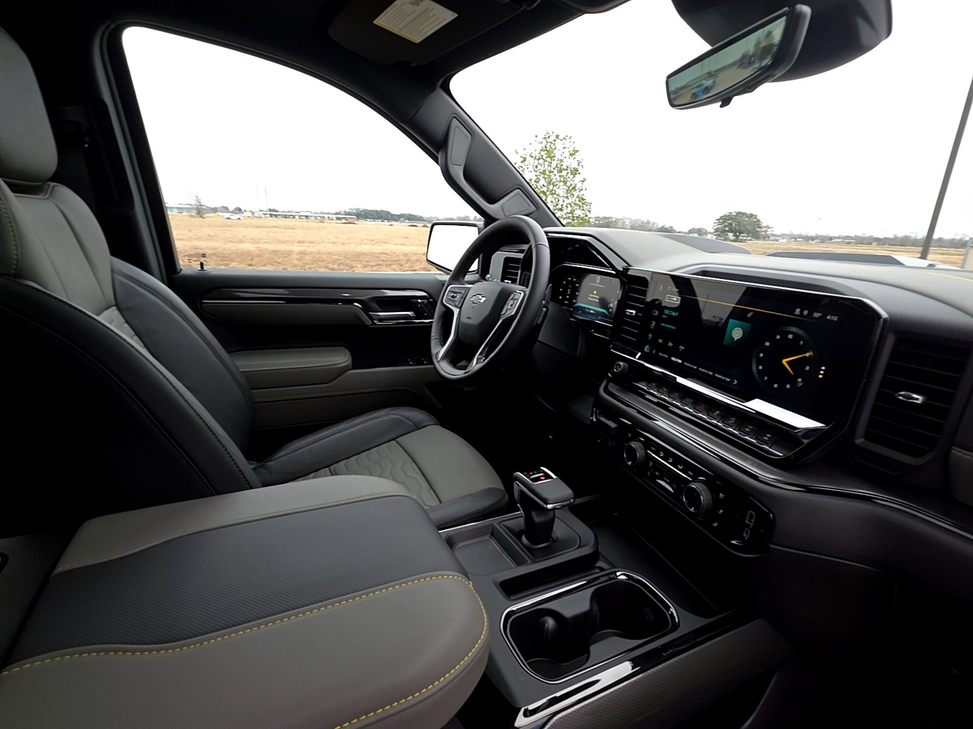 Used 2026 Chevrolet Silverado 1500 ZR2 image 19