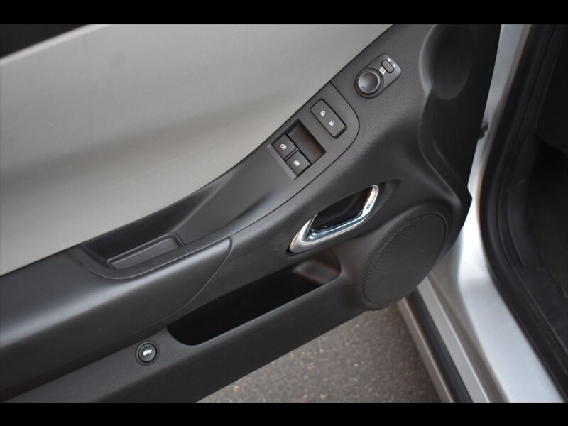 Used 2015 Chevrolet Camaro LS RWD image 20