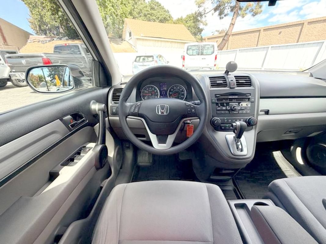 Used 2011 Honda CR-V EX image 29