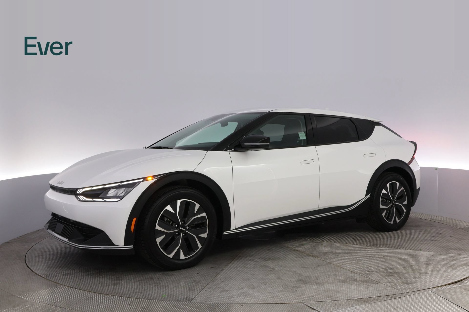 Used 2024 Kia EV6 Light RWD image 18