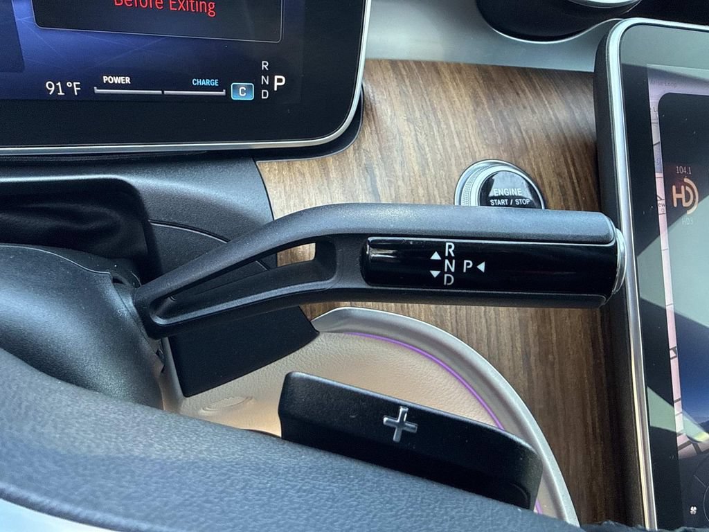 Used 2023 Mercedes-Benz C 300 Sedan image 33