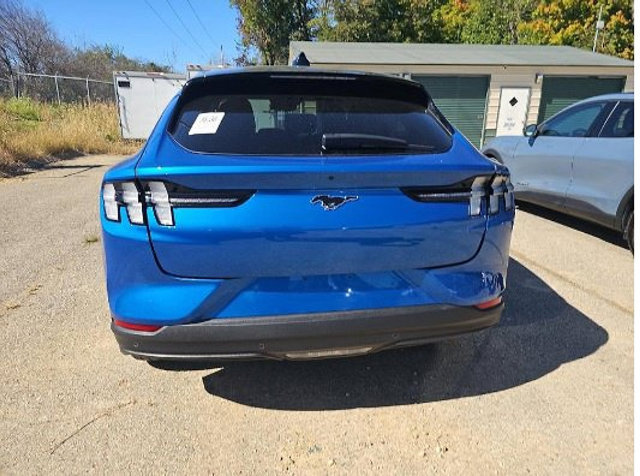 Used 2025 Ford Mustang Mach-E Premium AWD/4WD image 3