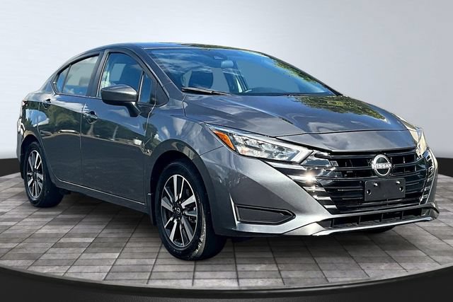 Used 2025 Nissan Versa SV w/ Trunk Package FWD image 3