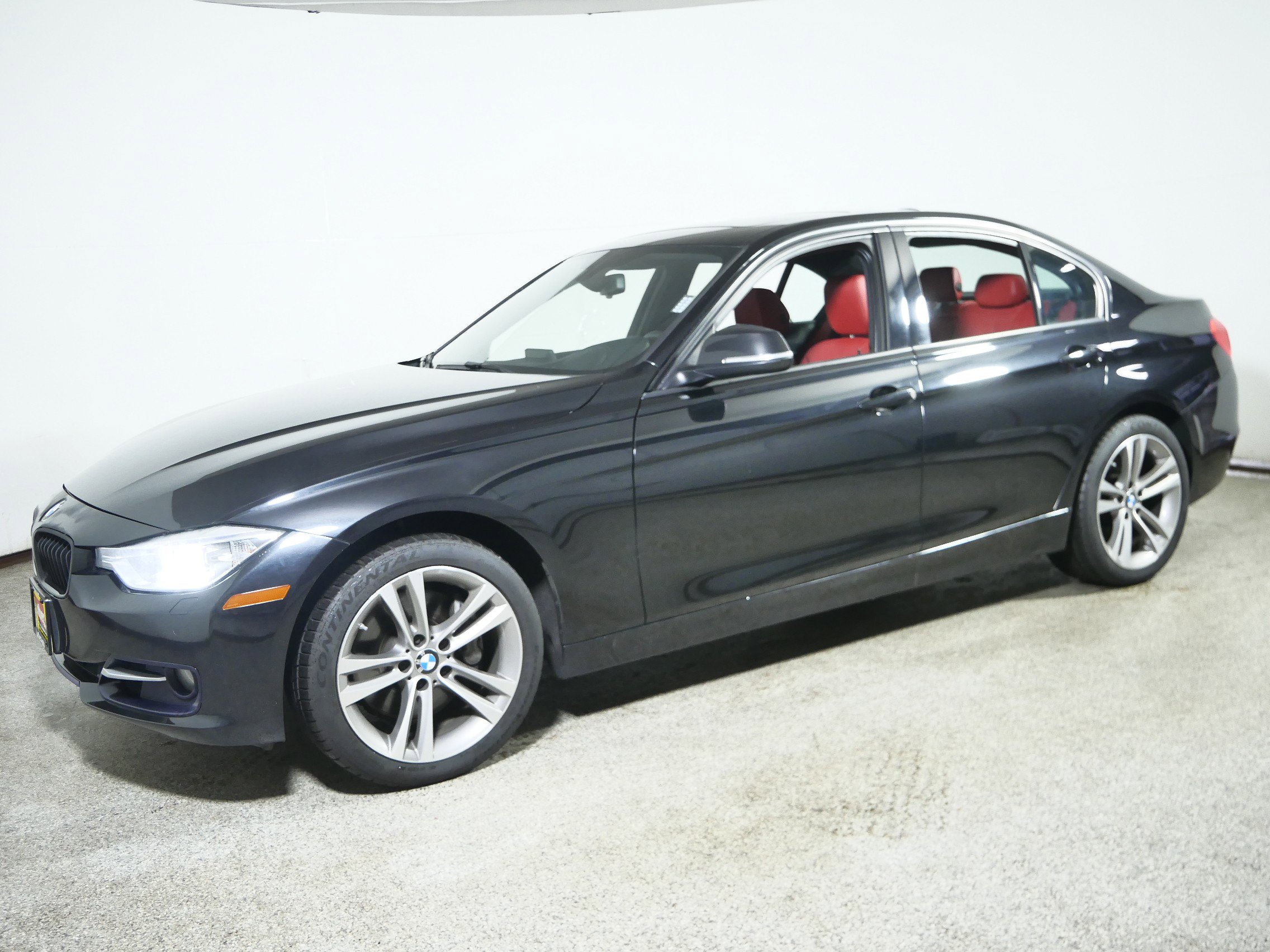 Used 2014 BMW 335i xDrive Sedan image 3