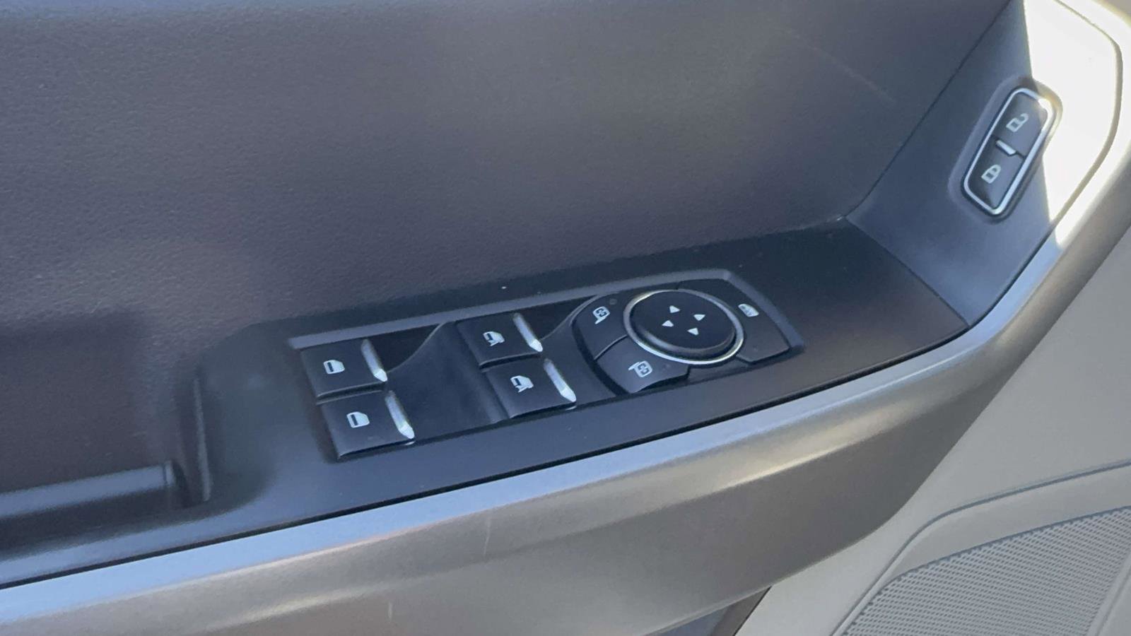 Used 2024 Ford F250 XLT image 18