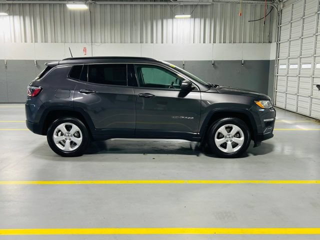 Used 2020 Jeep Compass Latitude w/ Popular Equipment Group AWD/4WD image 18