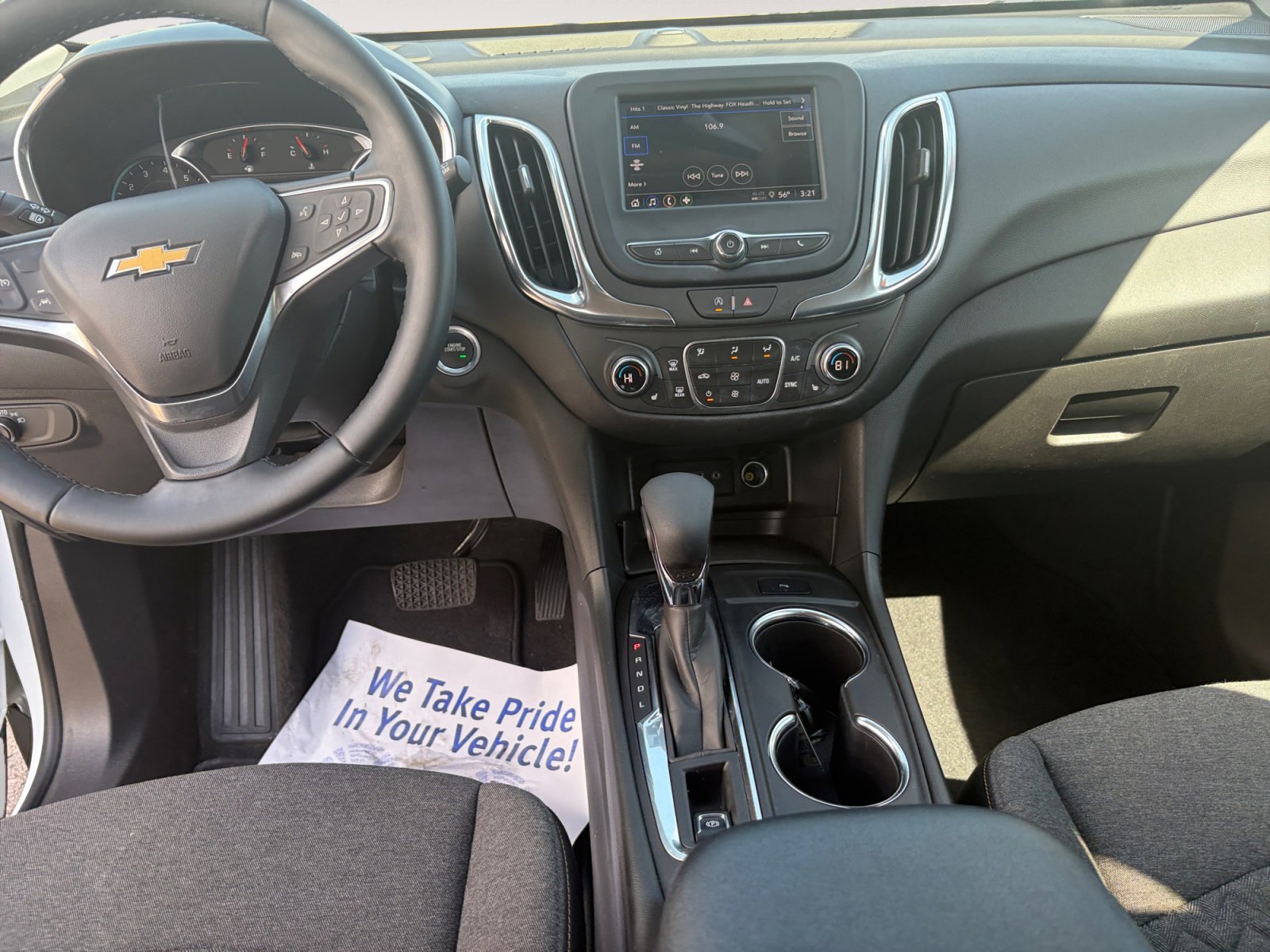 Used 2024 Chevrolet Equinox LT FWD image 11