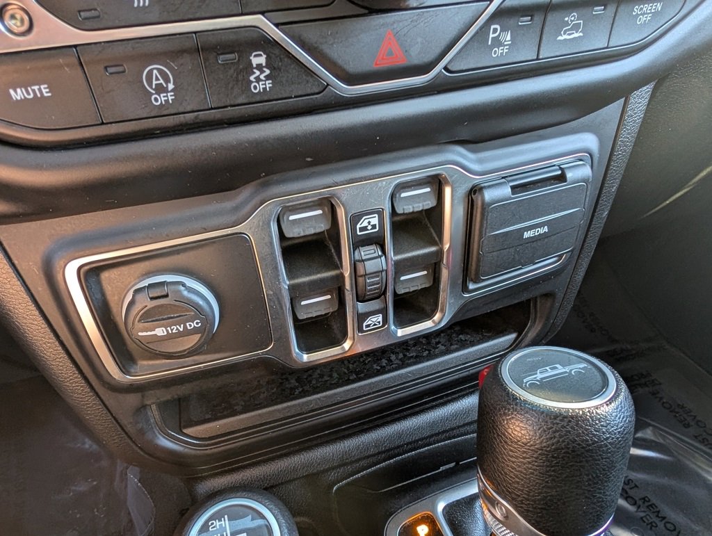 Used 2020 Jeep Gladiator Sport w/ Quick Order Package 24S image 27