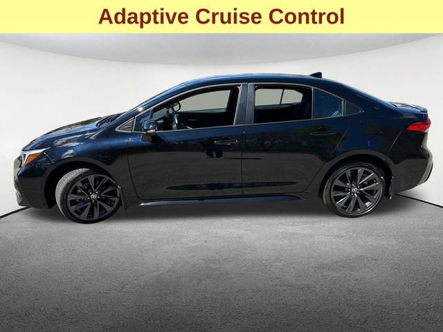 Used 2025 Toyota Corolla SE FWD image 6