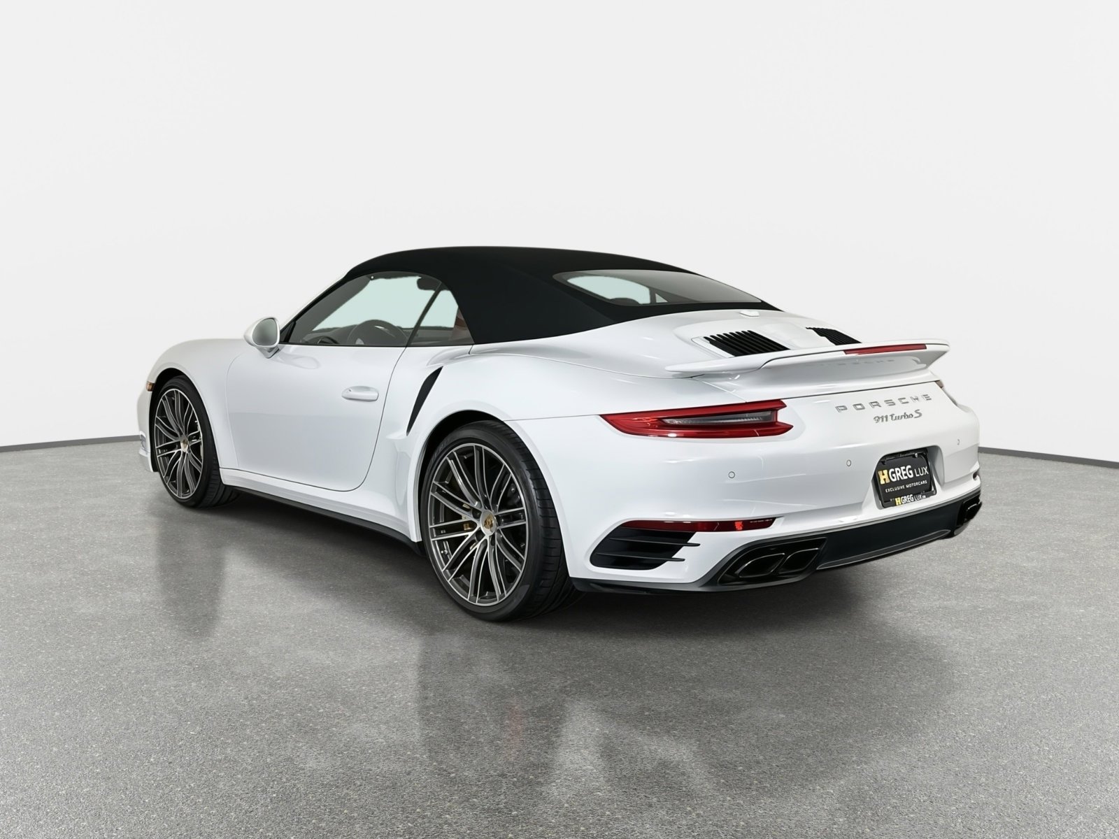 Used 2017 Porsche 911 Turbo S AWD/4WD image 6