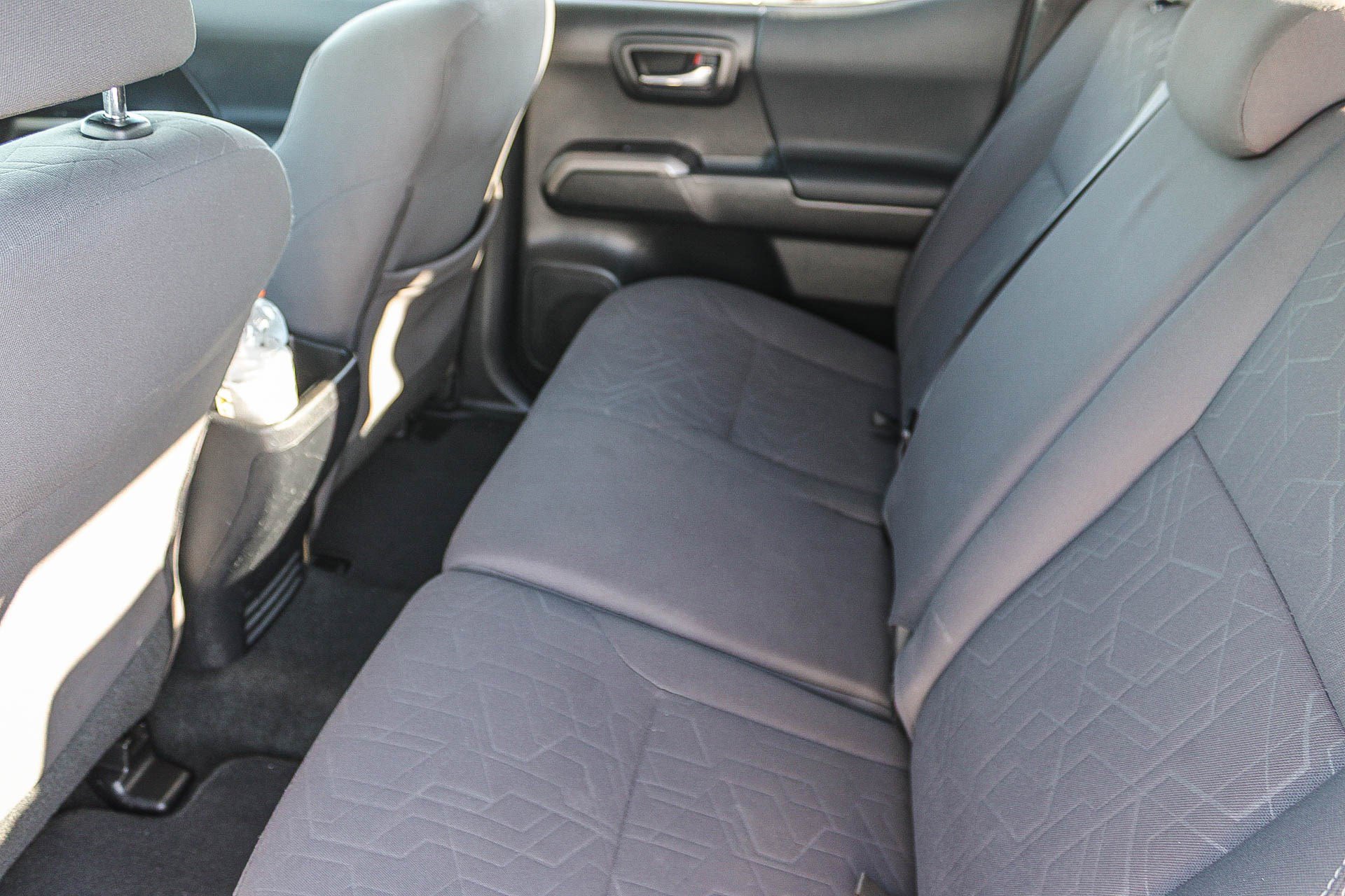 Used 2017 Toyota Tacoma TRD Sport image 19