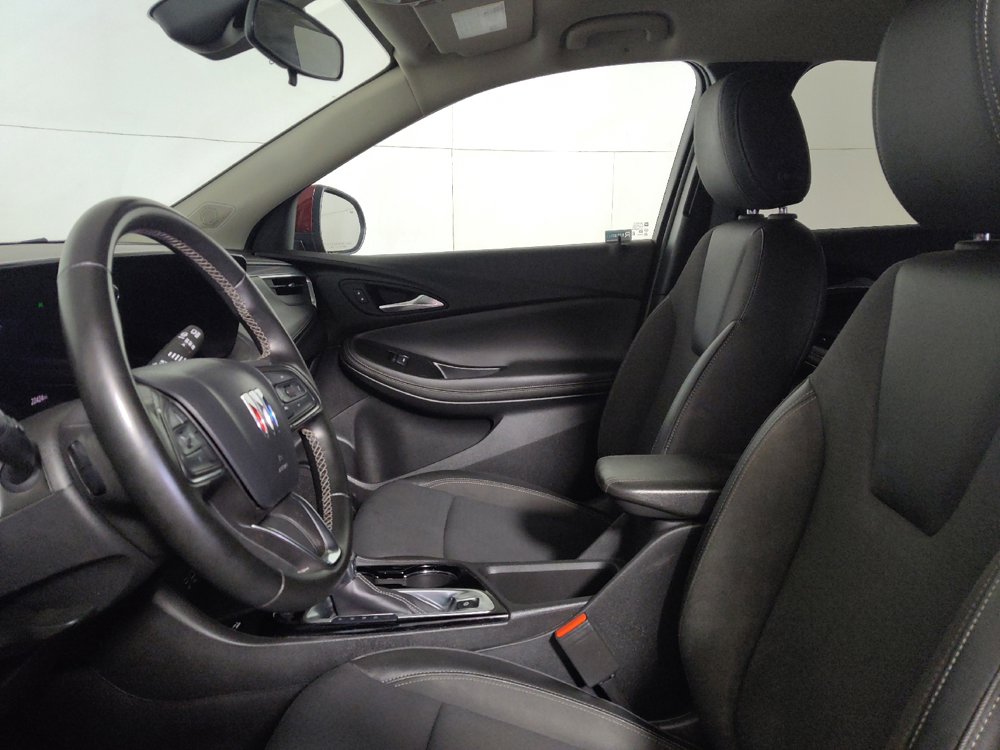 Used 2024 Buick Encore GX Preferred w/ Advanced Technology Package FWD image 17