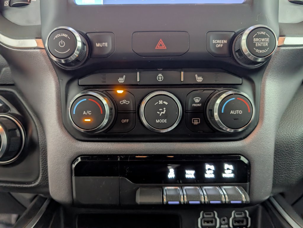 Used 2023 RAM 1500 Big Horn AWD/4WD image 23