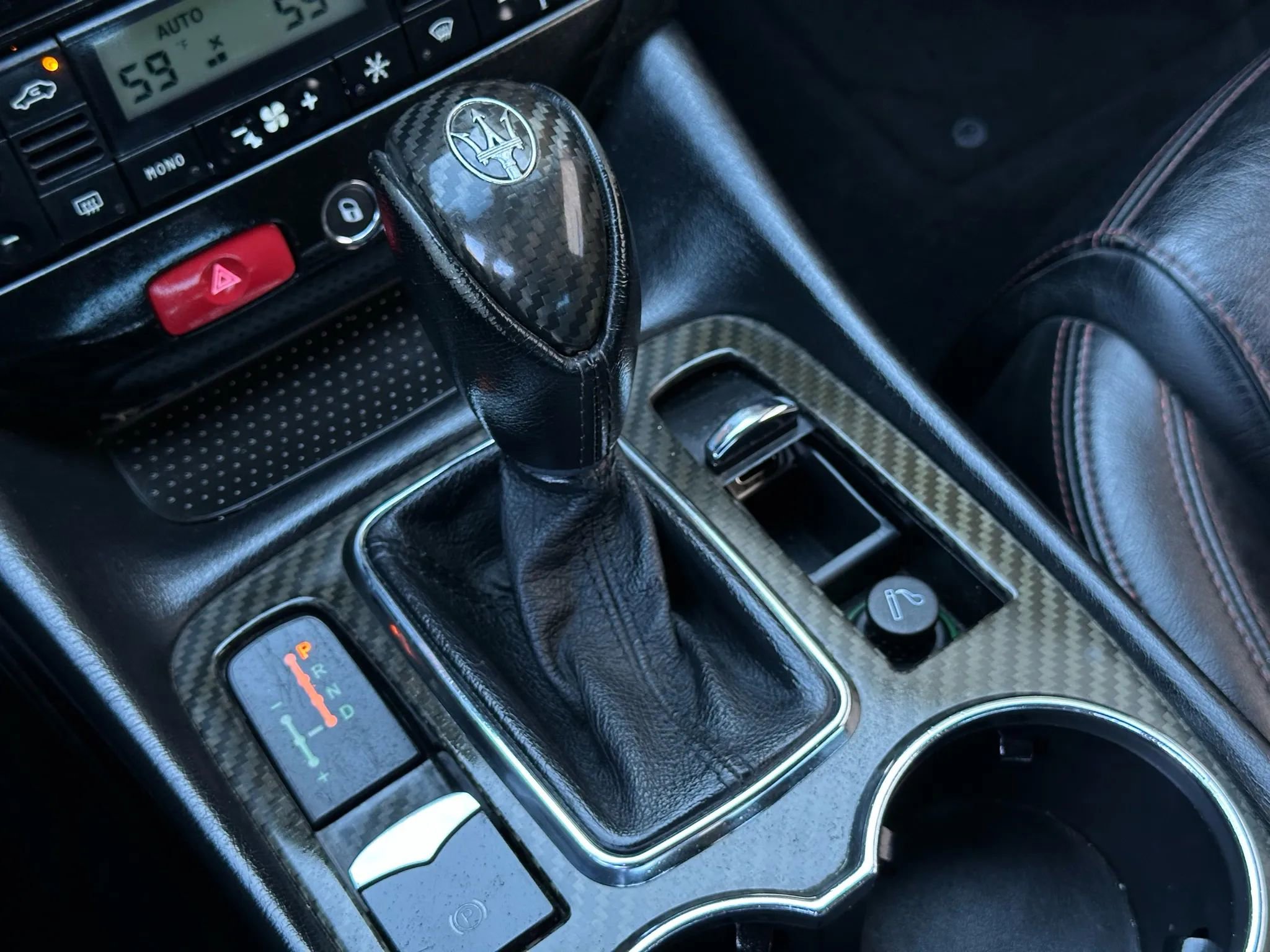 Used 2012 Maserati GranTurismo MC image 40