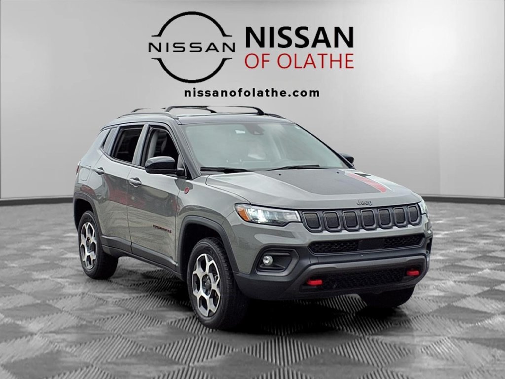 Used 2022 Jeep Compass Trailhawk w/ Sun and Sound Group AWD/4WD image 30