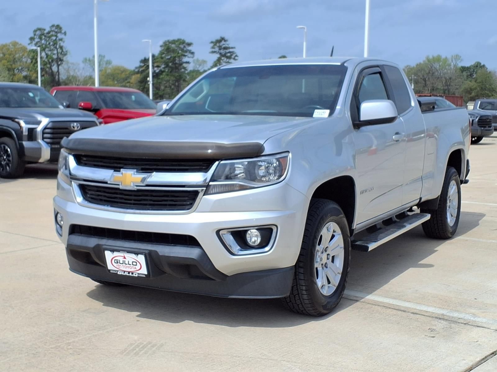 Used 2016 Chevrolet Colorado LT w/ LT Convenience Package image 3