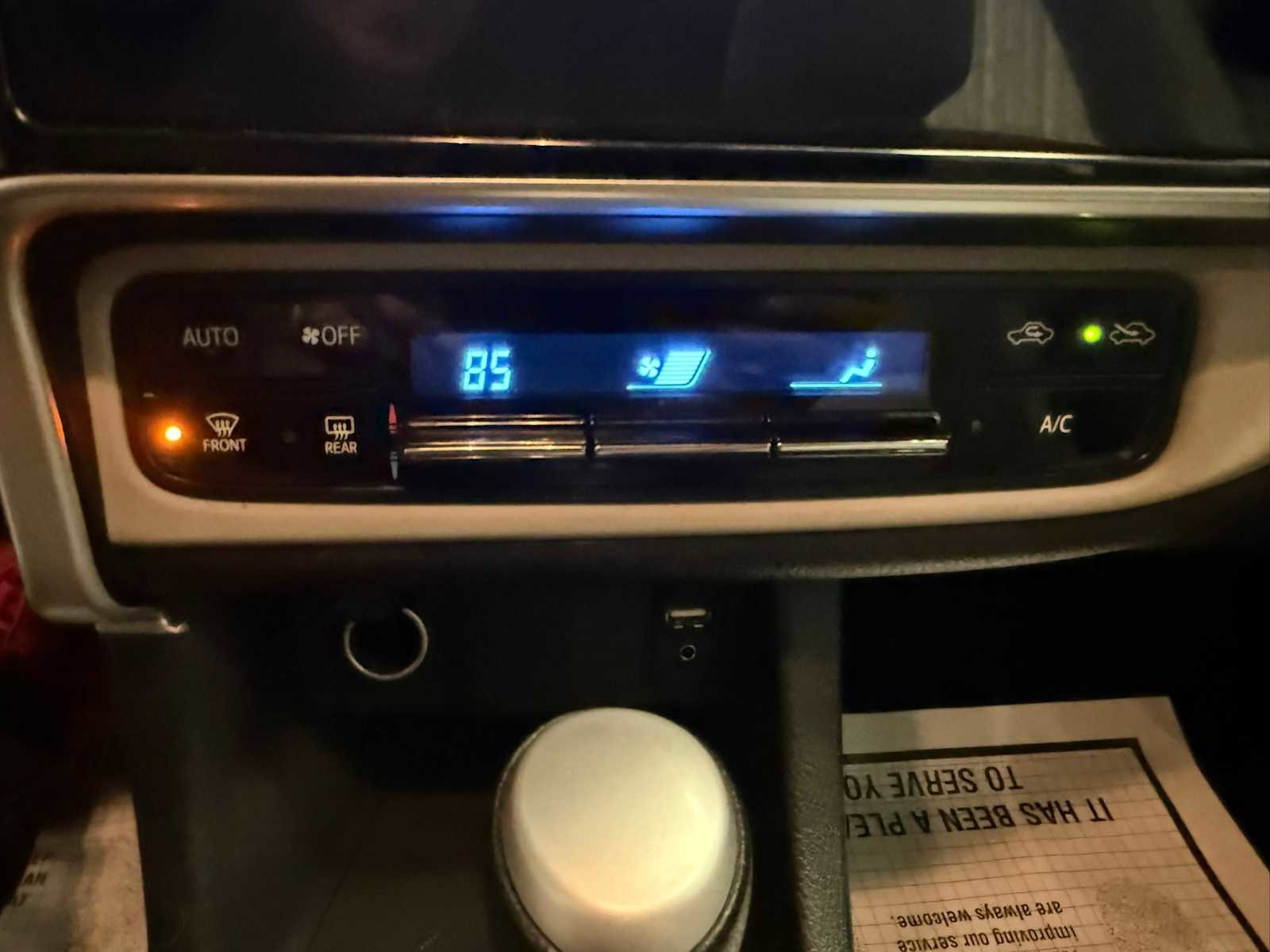 Used 2017 Toyota Corolla LE FWD image 33