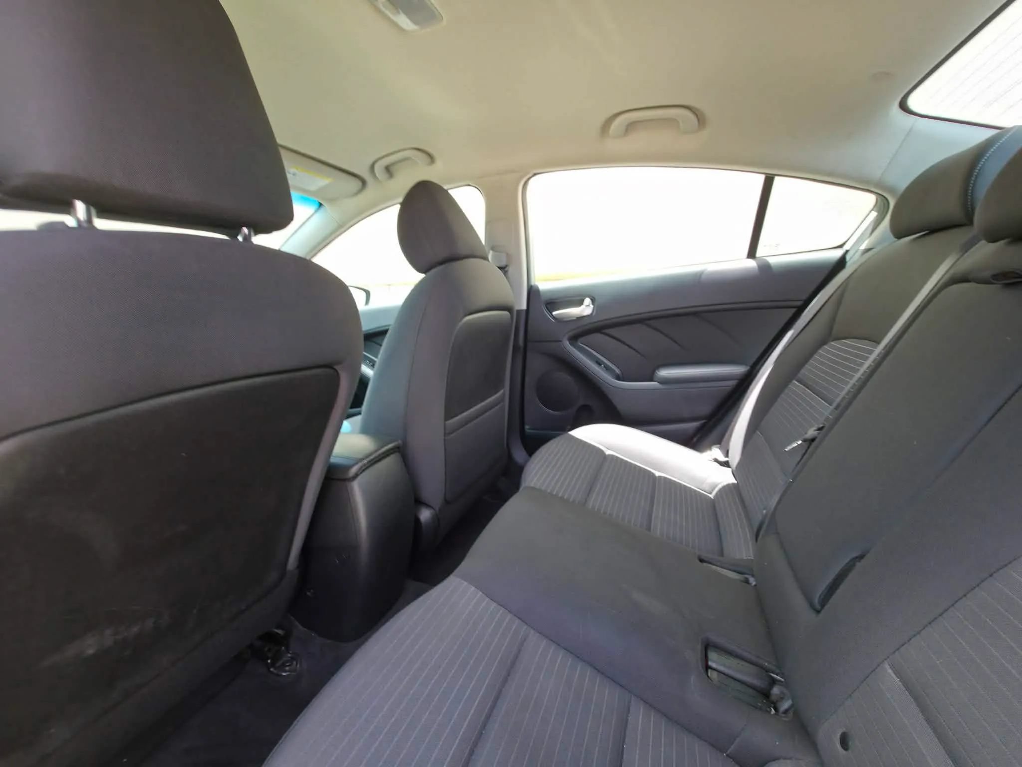 Used 2017 Kia Forte LX w/ LX Popular Package FWD image 12