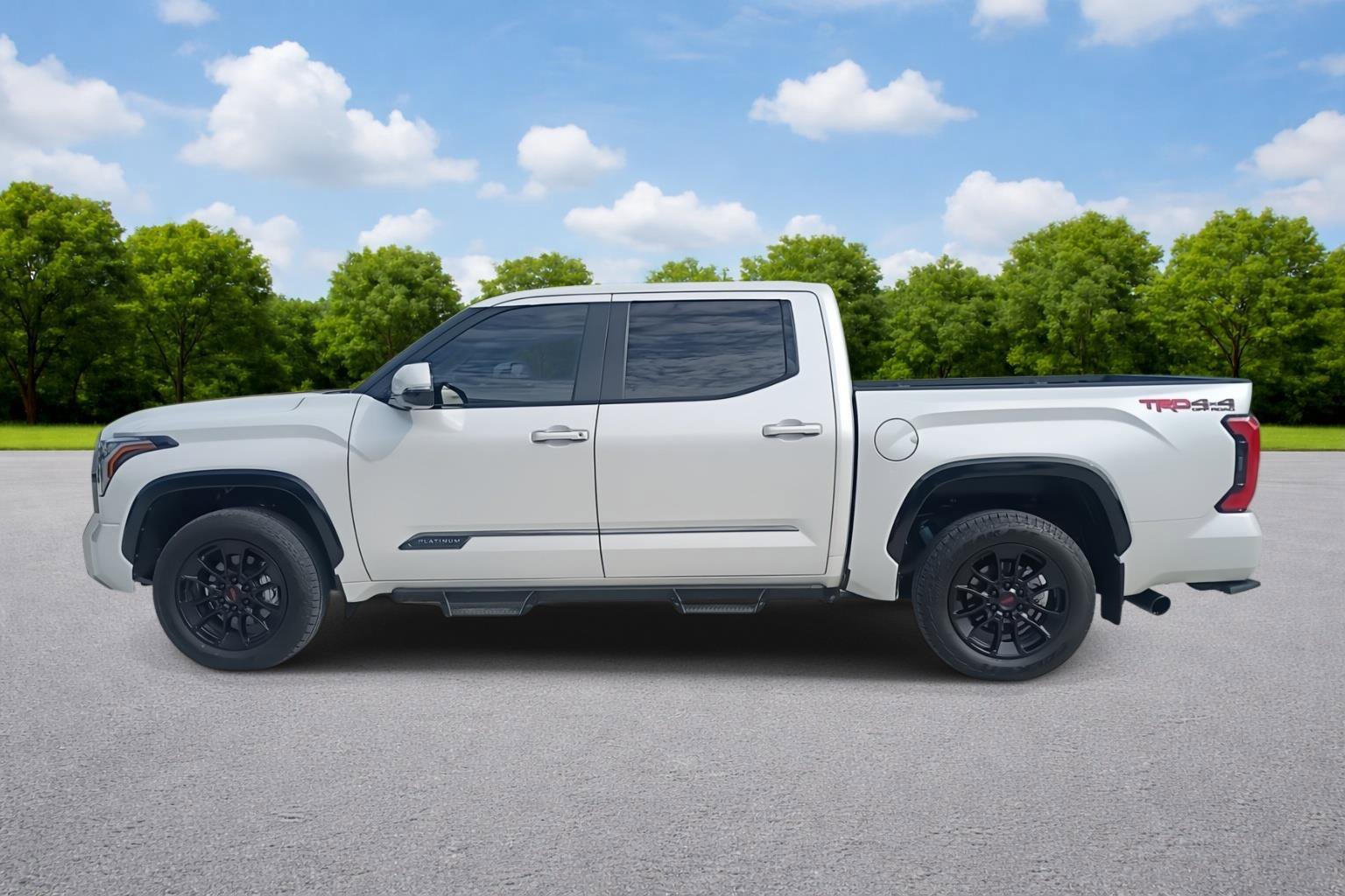 Used 2025 Toyota Tundra Platinum w/ TRD Off-Road Package image 4