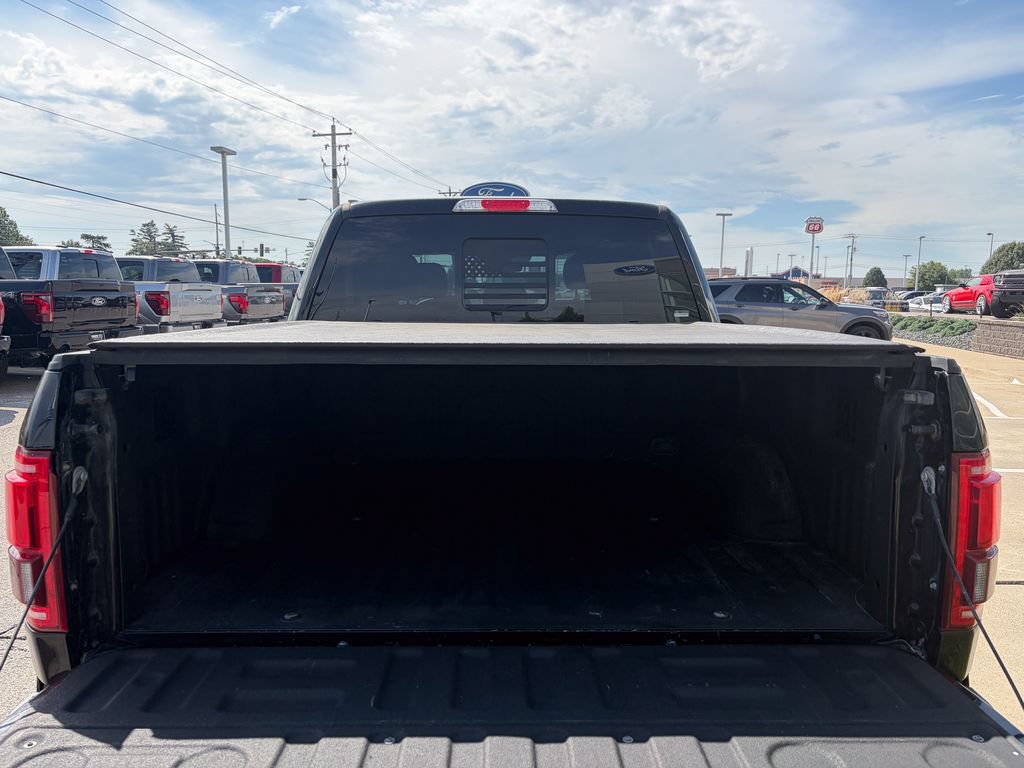Used 2017 Ford F150 Lariat w/ Equipment Group 502A Luxury AWD/4WD image 14