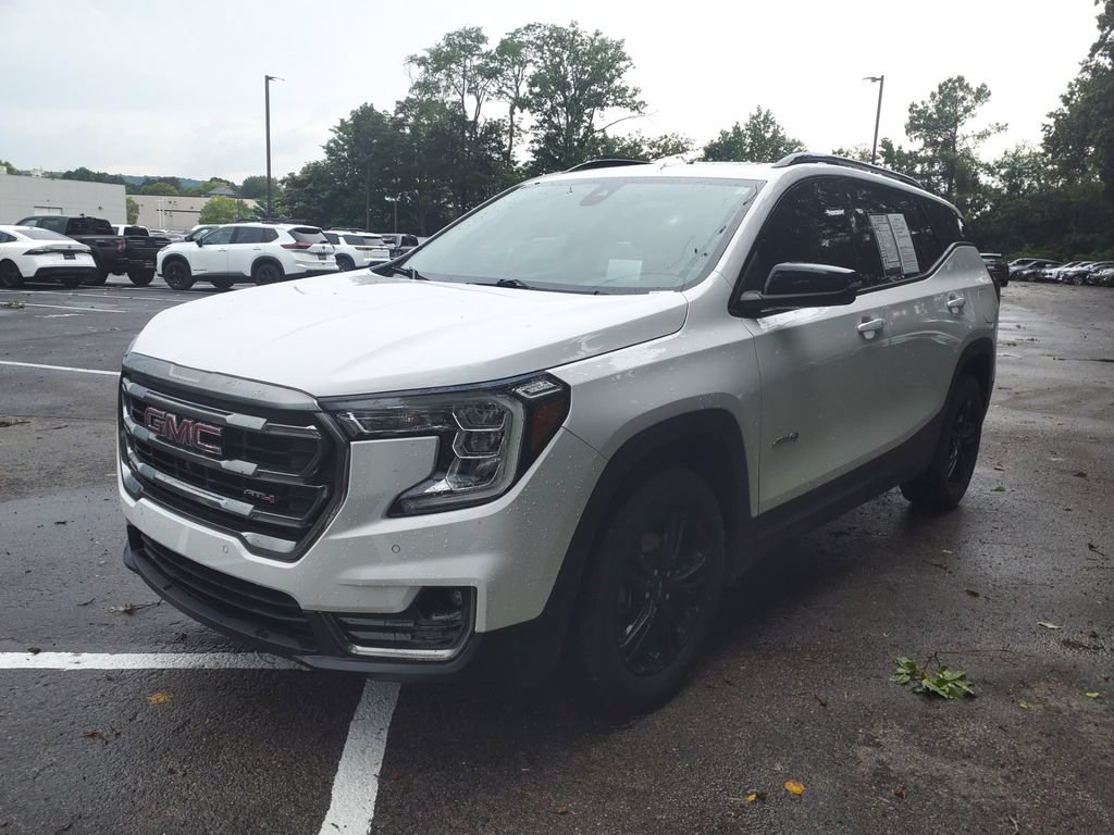 Used 2022 GMC Terrain AT4 w/ Tech Package AWD/4WD image 3