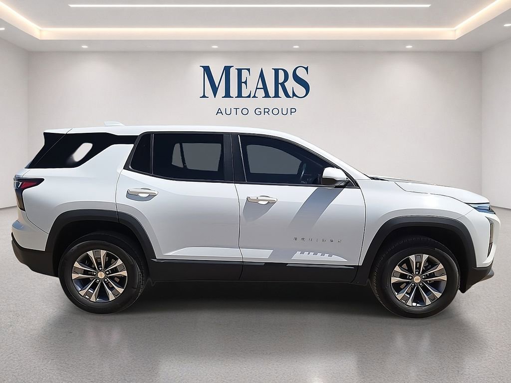 Used 2025 Chevrolet Equinox LT AWD/4WD image 6