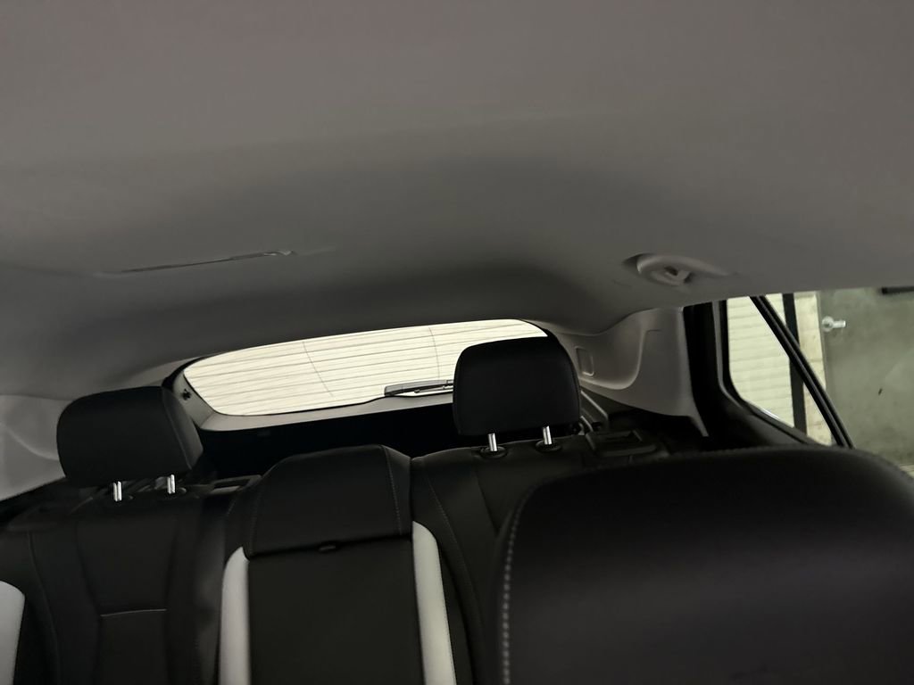 Certified 2025 Buick Envision Sport Touring image 11