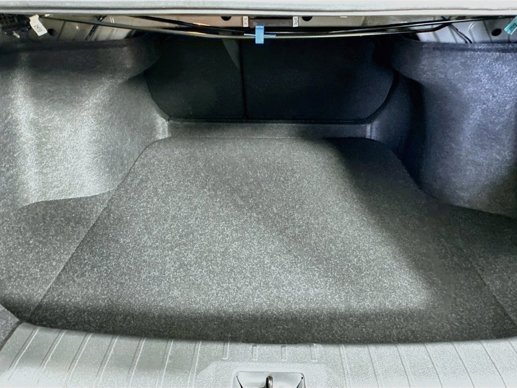 New 2027 Nissan Sentra SV w/ SV Convenience Package FWD image 32