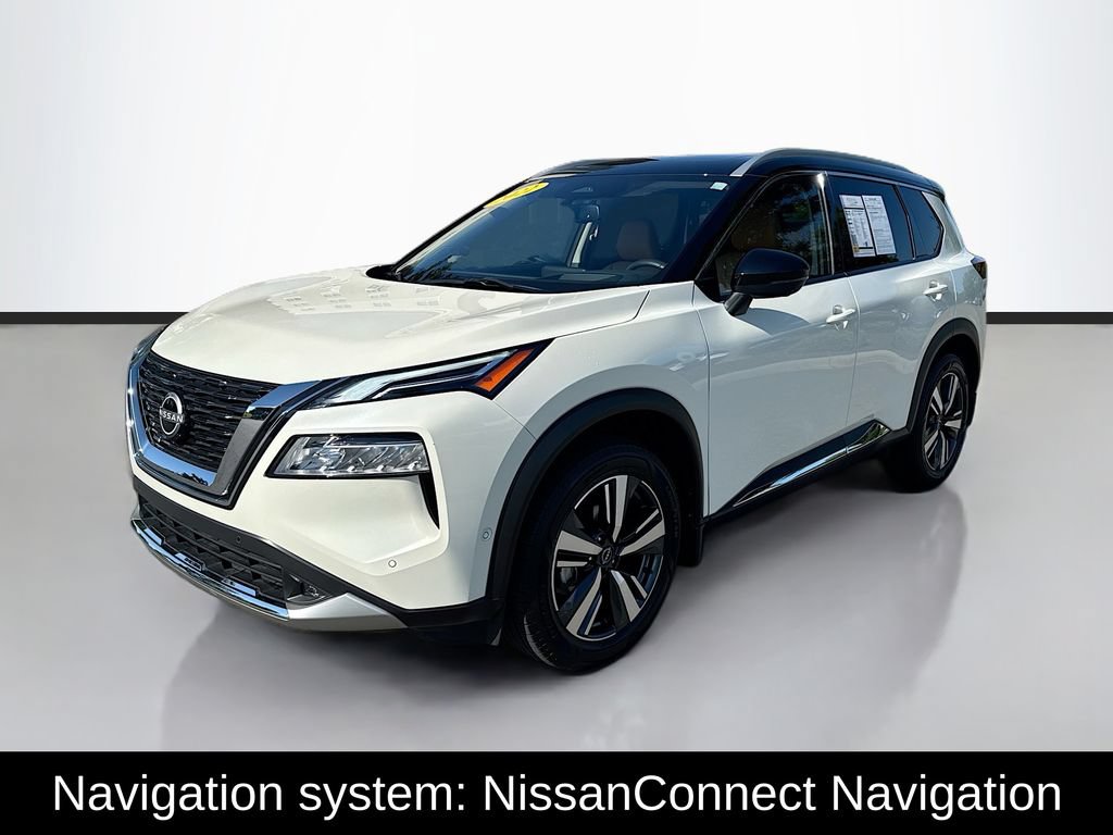 Certified 2022 Nissan Rogue Platinum w/ Head-Up Display Package FWD image 3