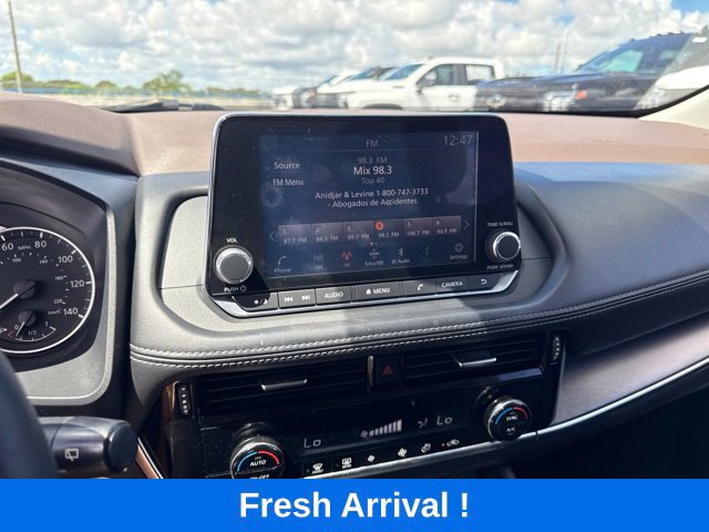 Used 2021 Nissan Rogue SV FWD image 7