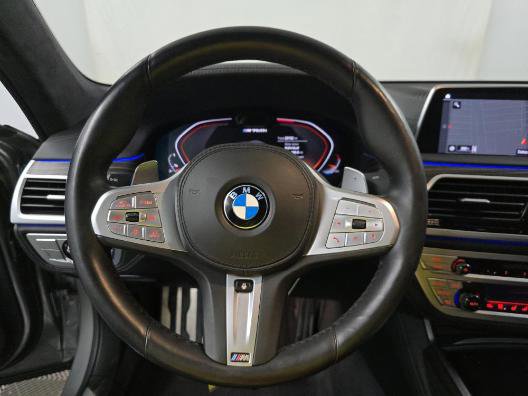 Used 2020 BMW M760i xDrive image 8