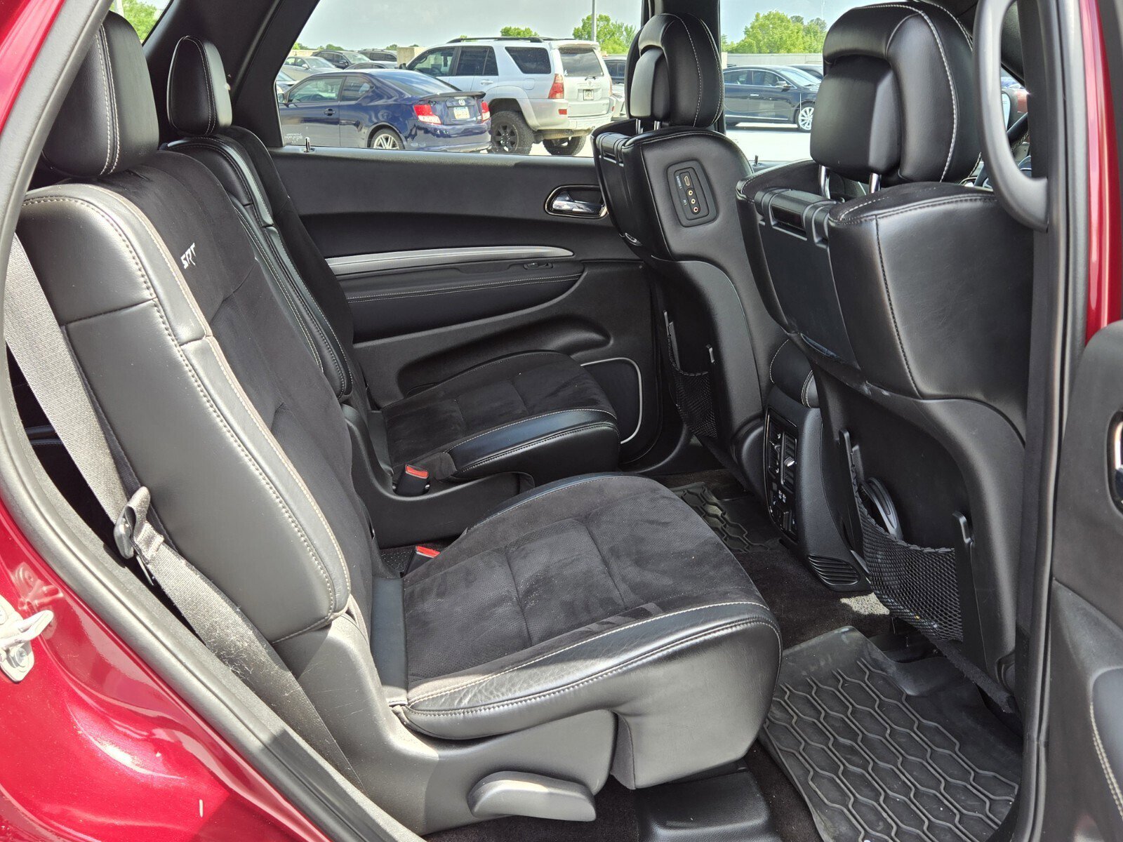 Used 2018 Dodge Durango SRT w/ SRT Interior Appearance Group AWD/4WD image 19