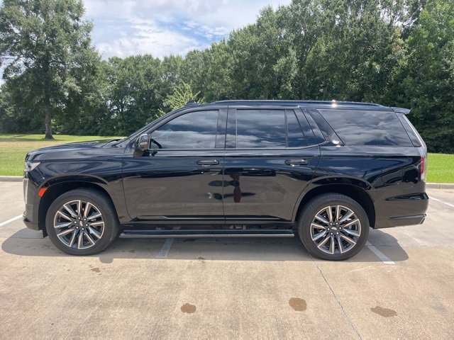 Used 2024 Cadillac Escalade Sport Platinum w/ Heavy-Duty Trailer Package image 3