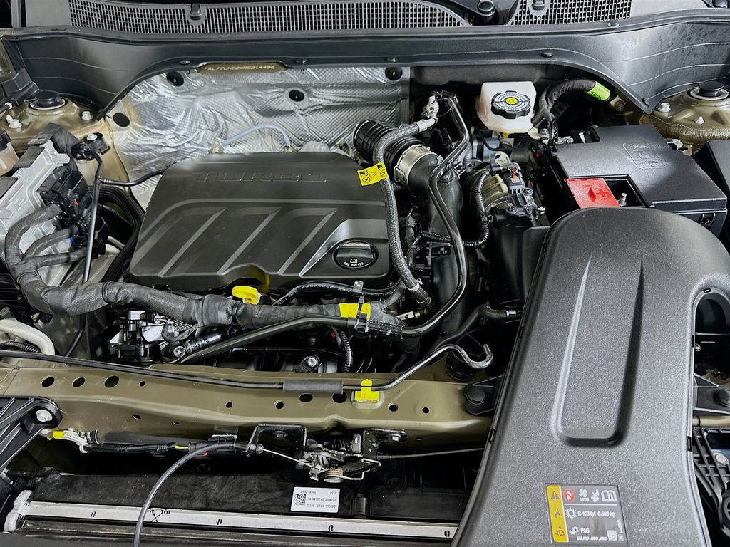 Used 2024 Chevrolet Trax LT image 28