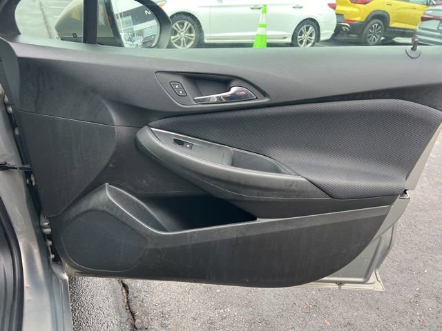Used 2018 Chevrolet Cruze LT image 29