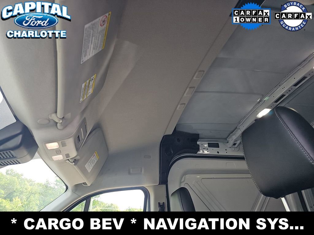 Used 2022 Ford E-Transit Medium Roof RWD image 18