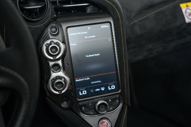 Used 2022 McLaren 765LT RWD image 22