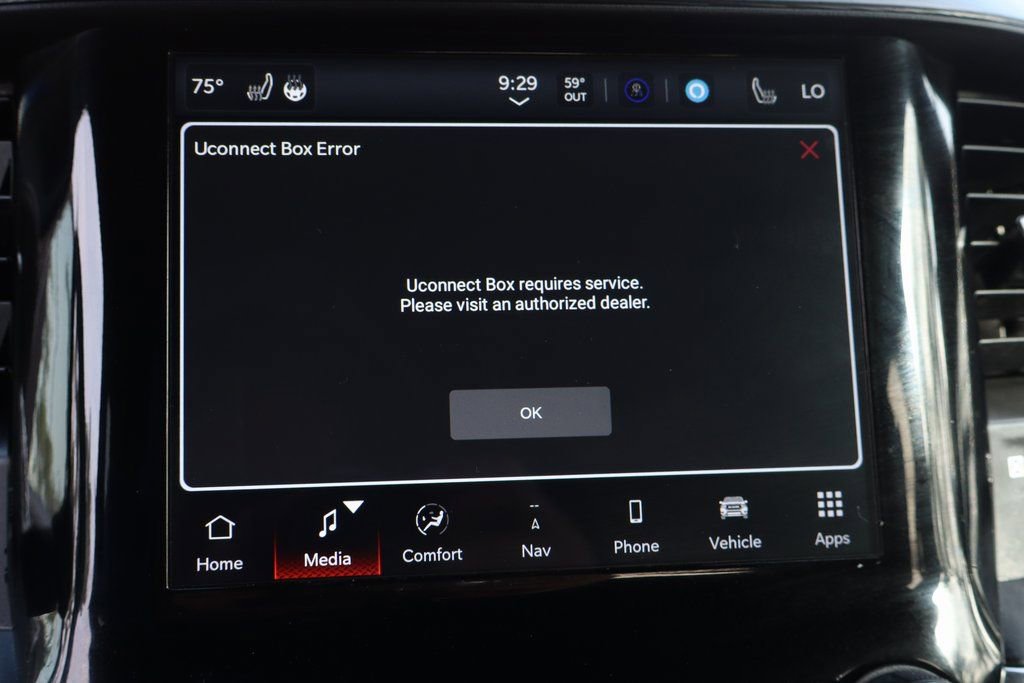 Used 2024 RAM 1500 Laramie image 29