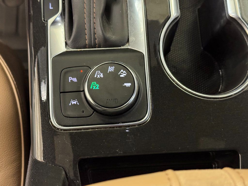 Used 2019 Chevrolet Blazer Premier w/ Driver Confidence II Package image 36