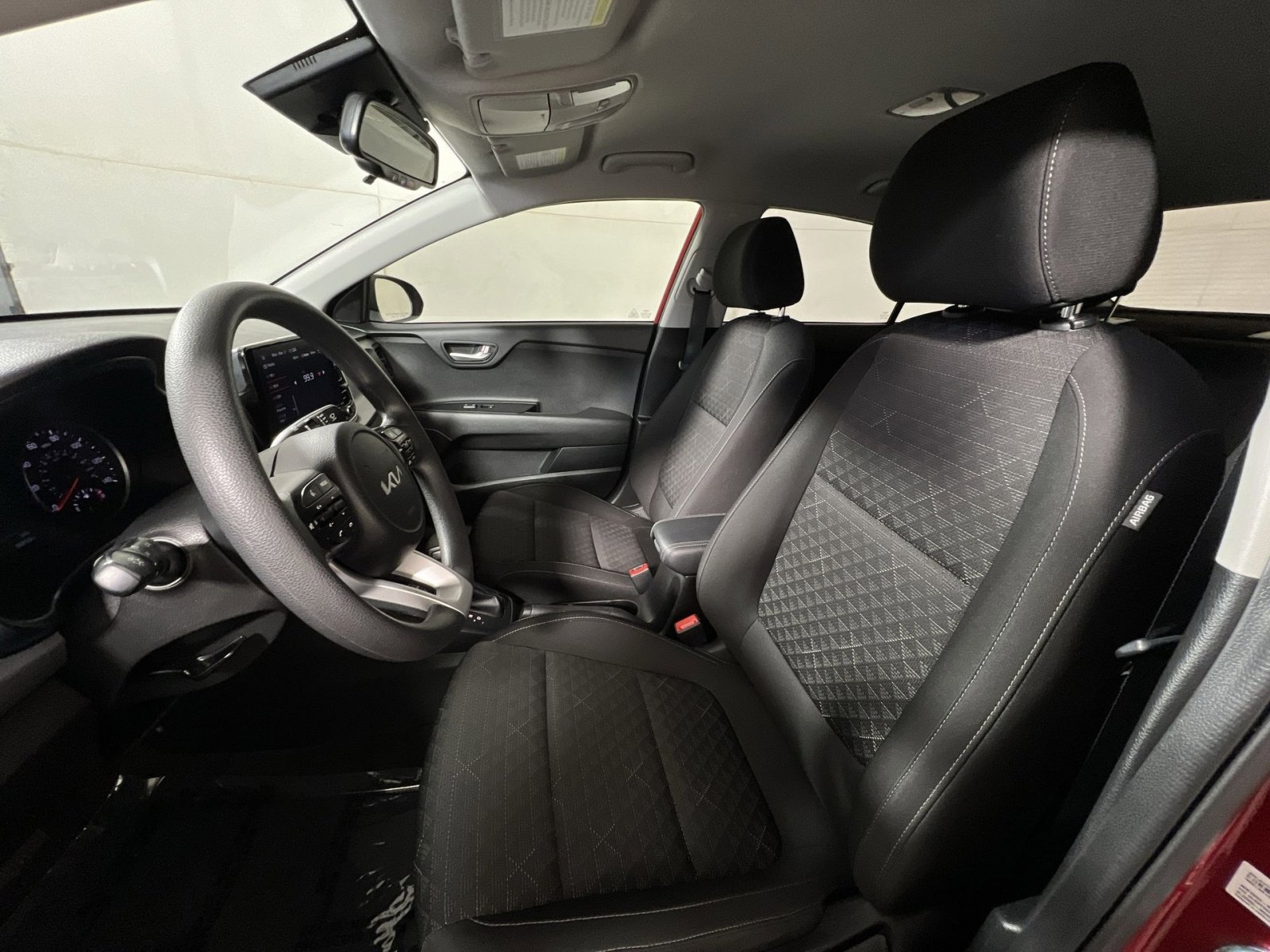 Used 2023 Kia Rio S w/ Technology Package image 12